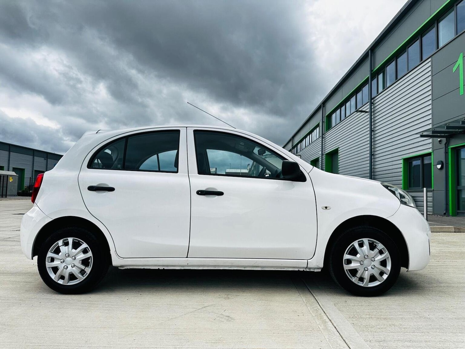Used Nissan Micra 2013 for sale - 77688997: Photo 7