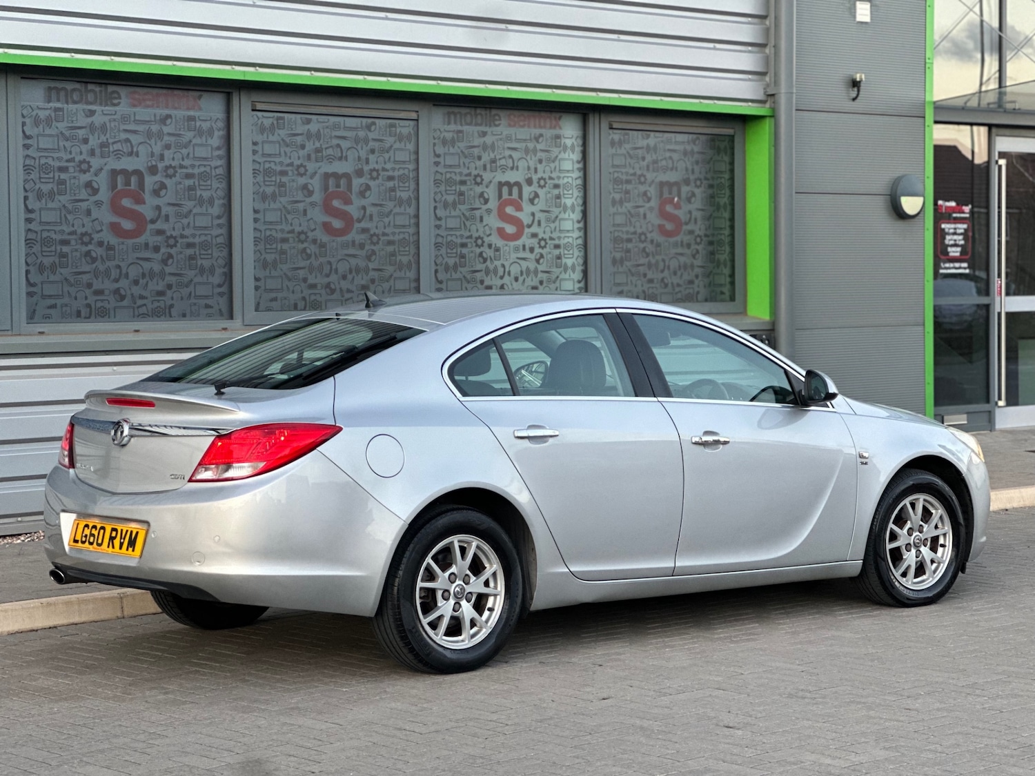 Used Vauxhall Insignia 2010 for sale - 76378917: Photo 7