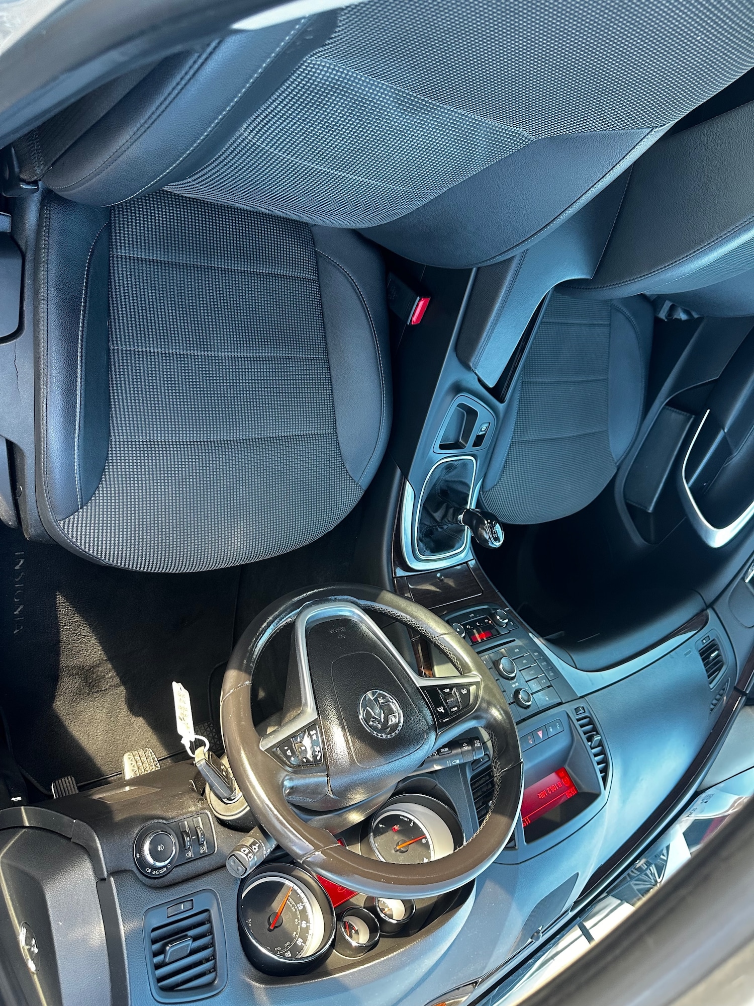Used Vauxhall Insignia 2010 for sale - 76378917: Photo 87