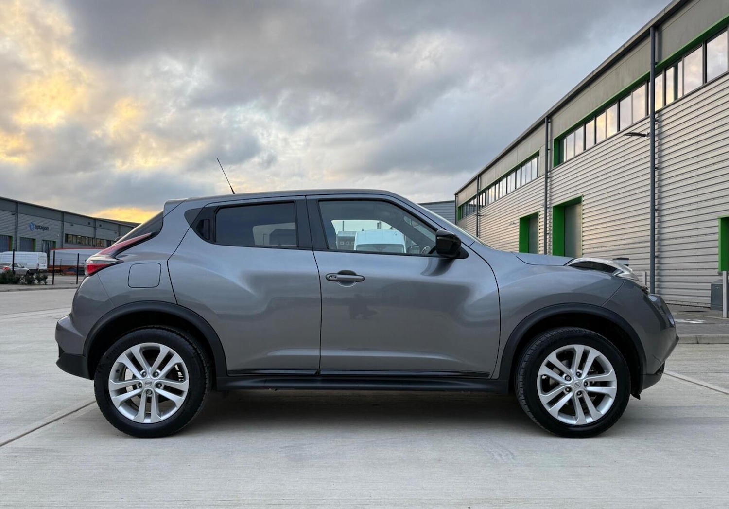 Used Nissan Juke 2018 for sale - 77688981: Photo 77