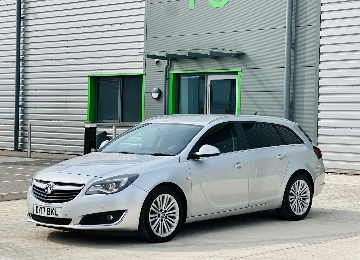 Used Vauxhall Insignia 2017 for sale - 76352113: Photo 15