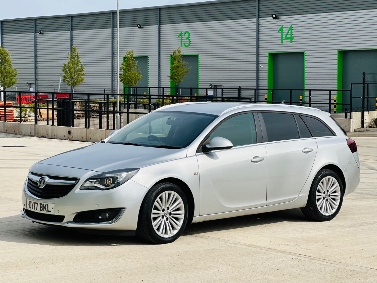 Used Vauxhall Insignia 2017 for sale - 76352113: Photo 20