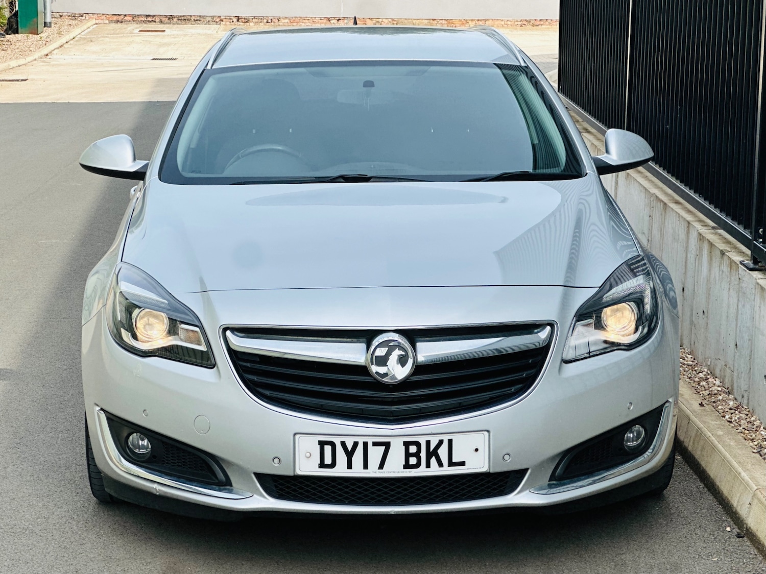 Used Vauxhall Insignia 2017 for sale - 76352113: Photo 34