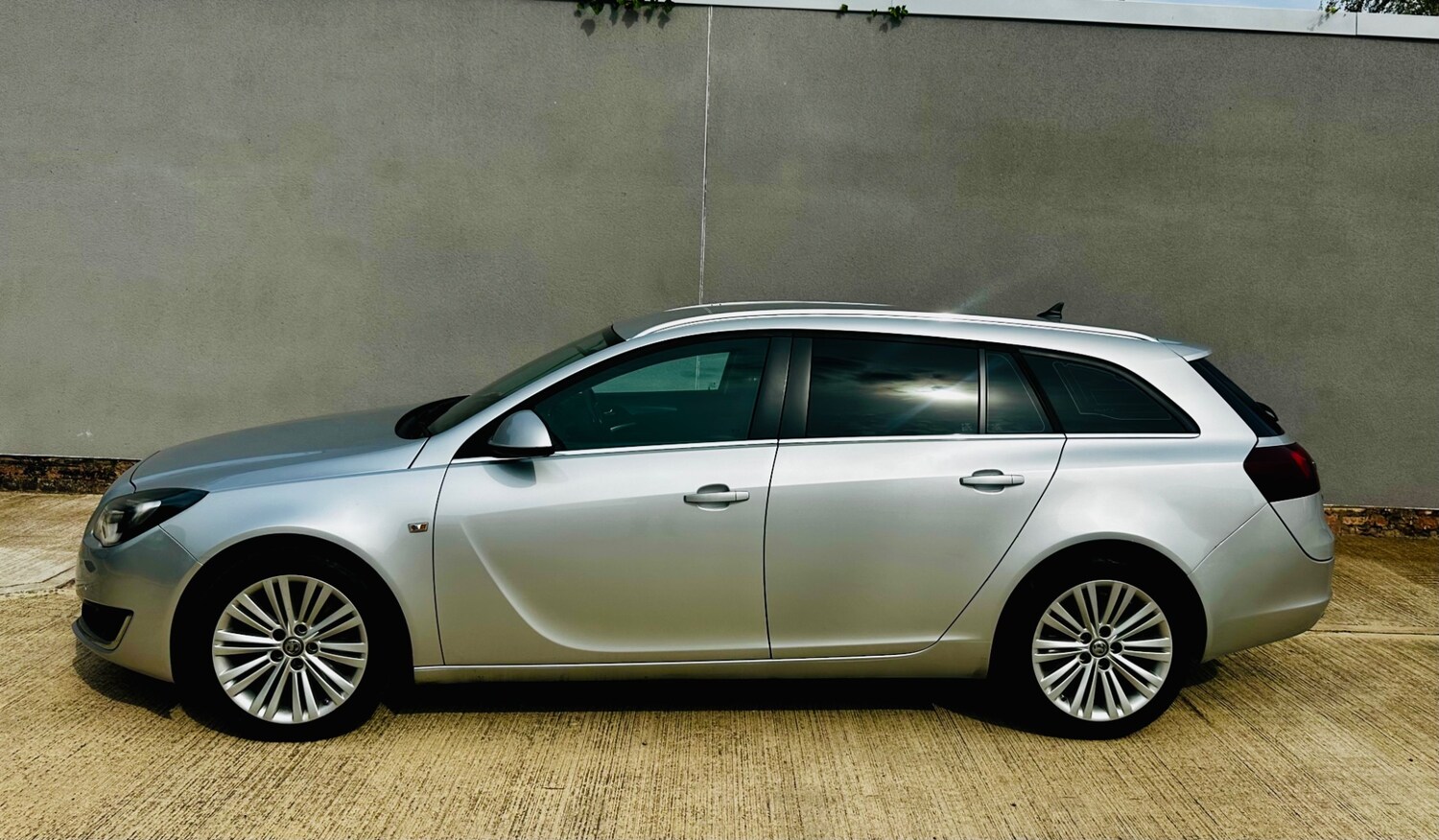 Used Vauxhall Insignia 2017 for sale - 76352113: Photo 53