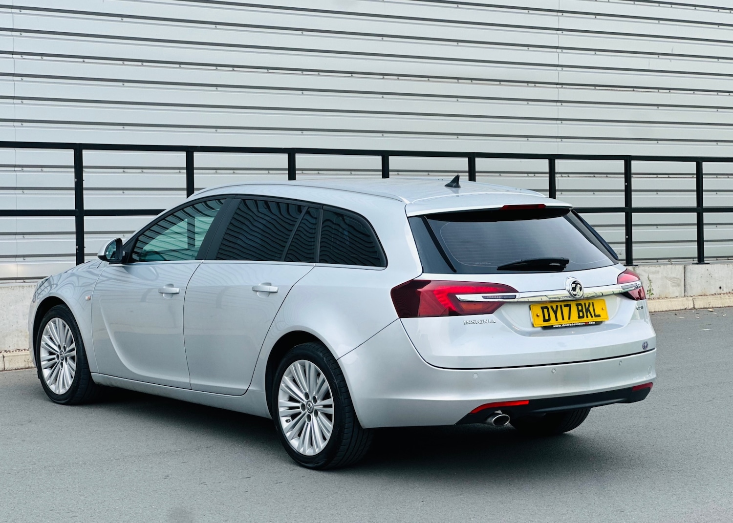 Used Vauxhall Insignia 2017 for sale - 76352113: Photo 54