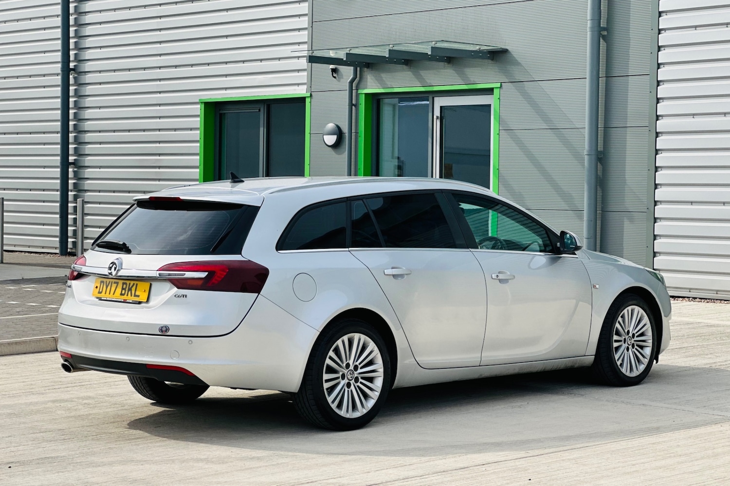 Used Vauxhall Insignia 2017 for sale - 76352113: Photo 6