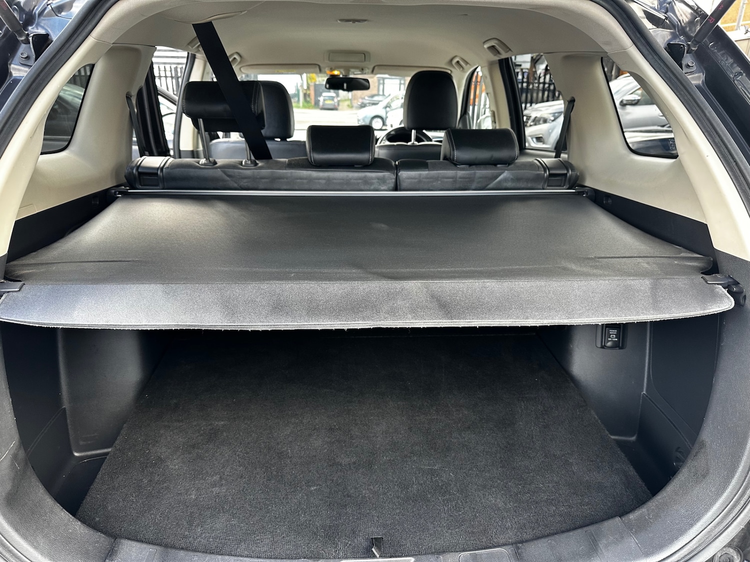 Used Mitsubishi Outlander 2018 for sale - 76445960: Photo 32