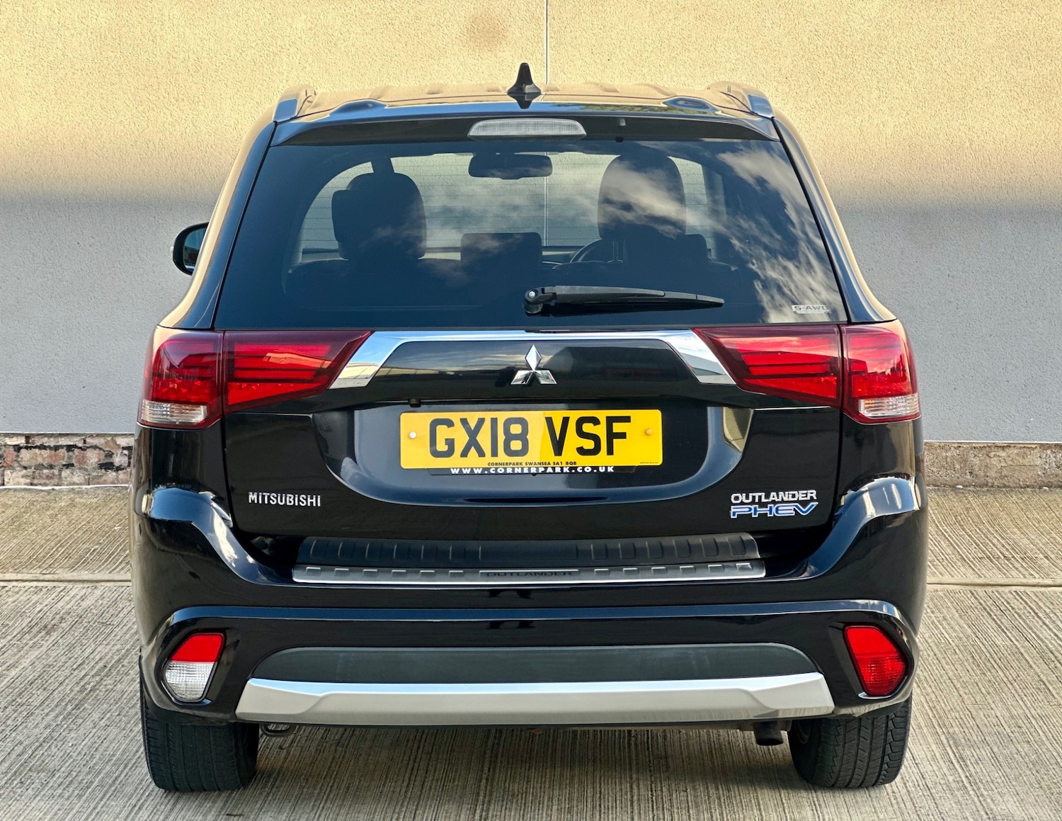 Used Mitsubishi Outlander 2018 for sale - 76445960: Photo 4