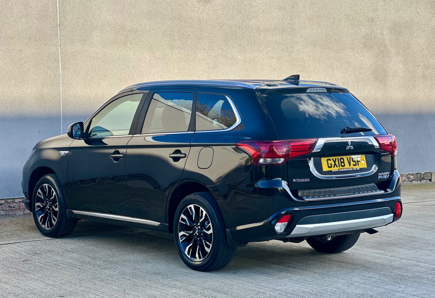 Used Mitsubishi Outlander 2018 for sale - 76445960: Photo 5