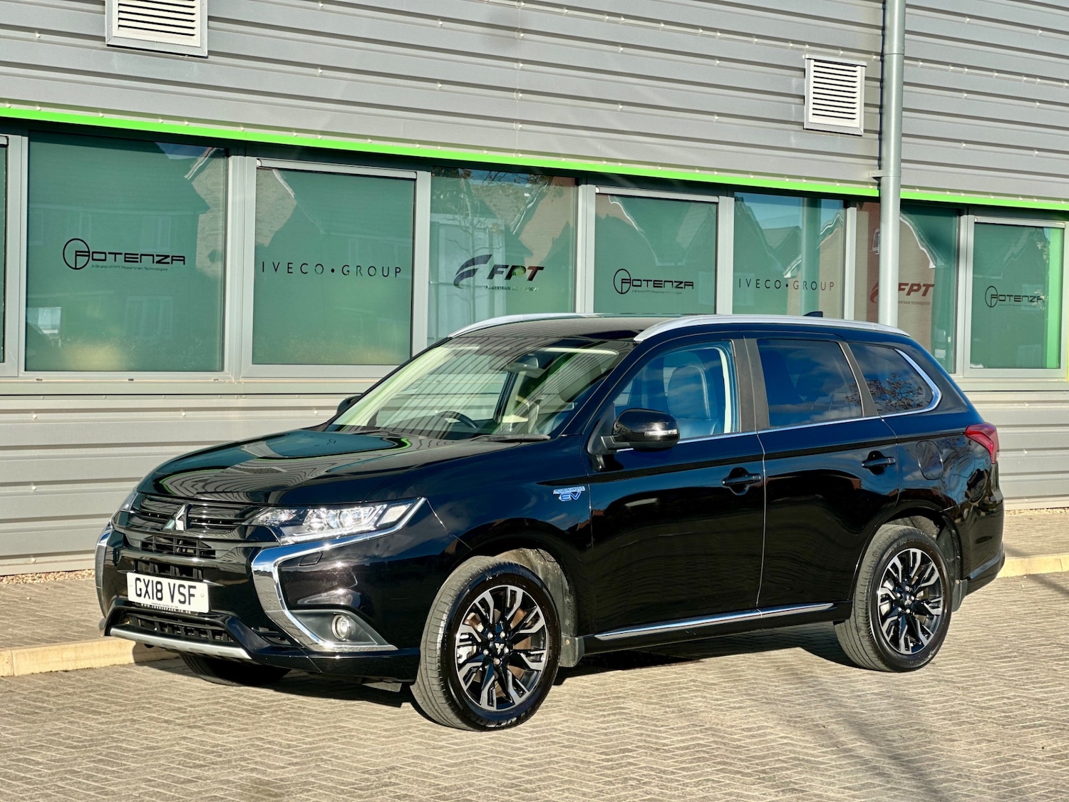 Used Mitsubishi Outlander 2018 for sale - 76445960: Photo 61