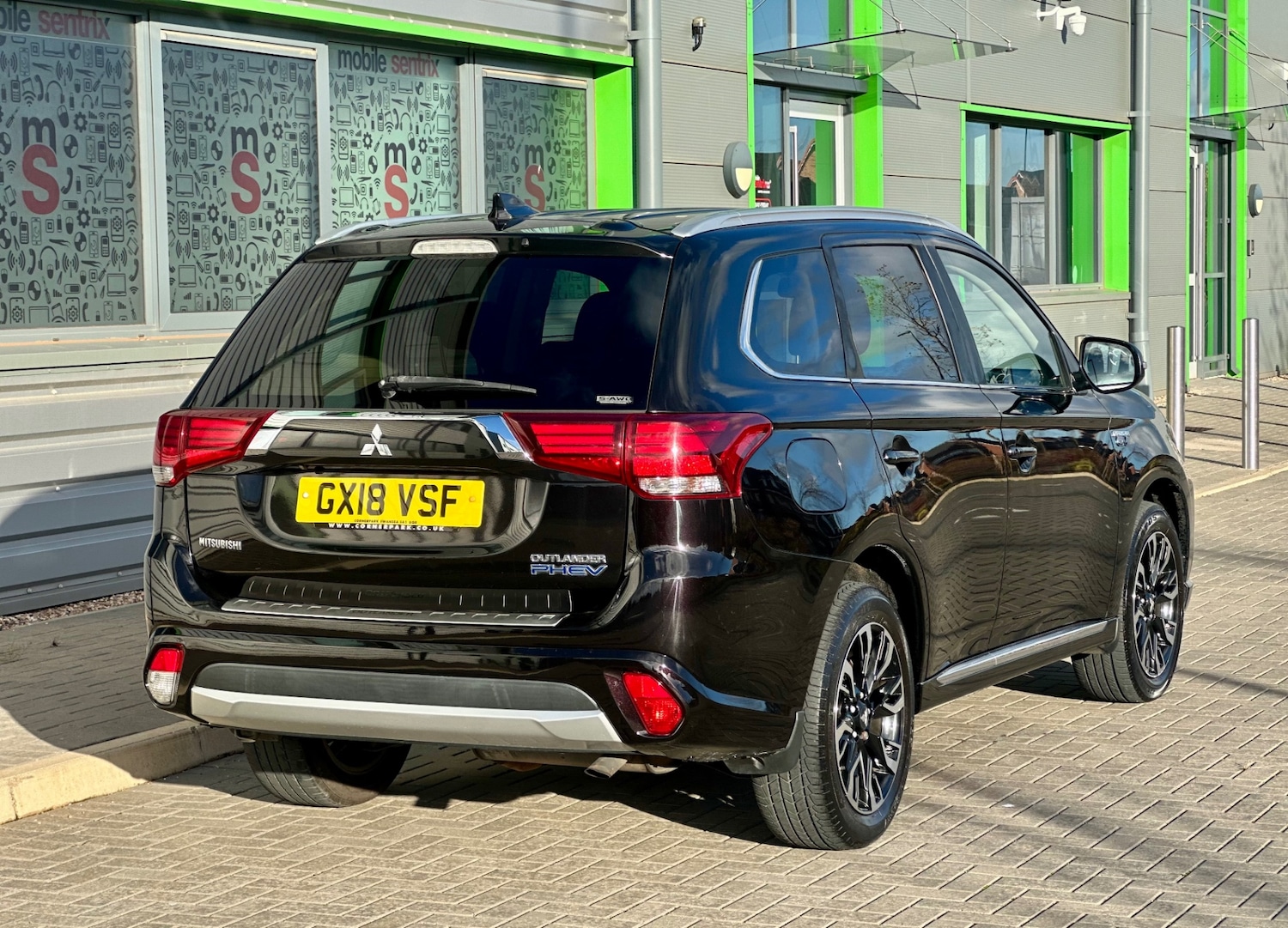 Used Mitsubishi Outlander 2018 for sale - 76445960: Photo 69