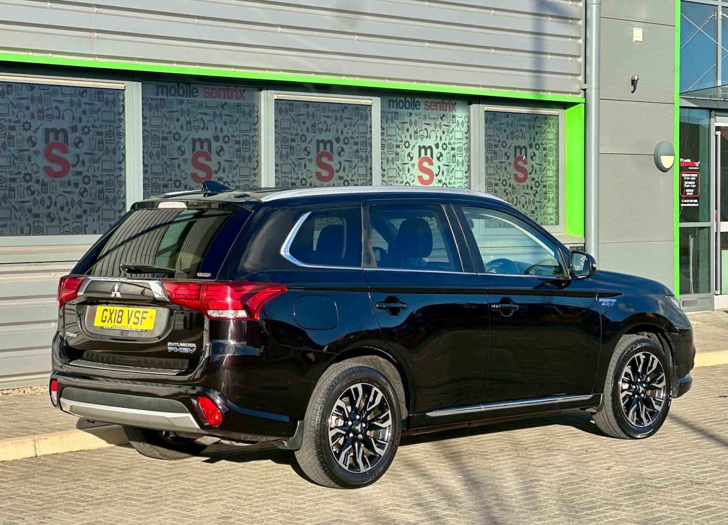 Used Mitsubishi Outlander 2018 for sale - 76445960: Photo 72