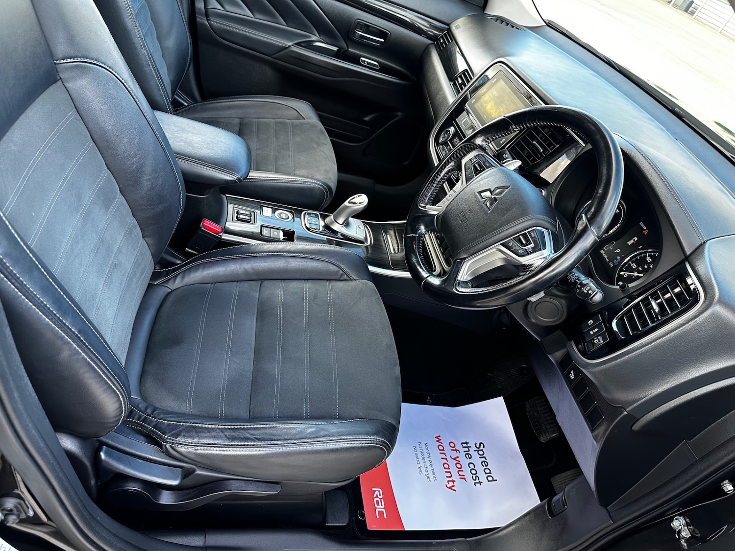 Used Mitsubishi Outlander 2018 for sale - 76445960: Photo 8