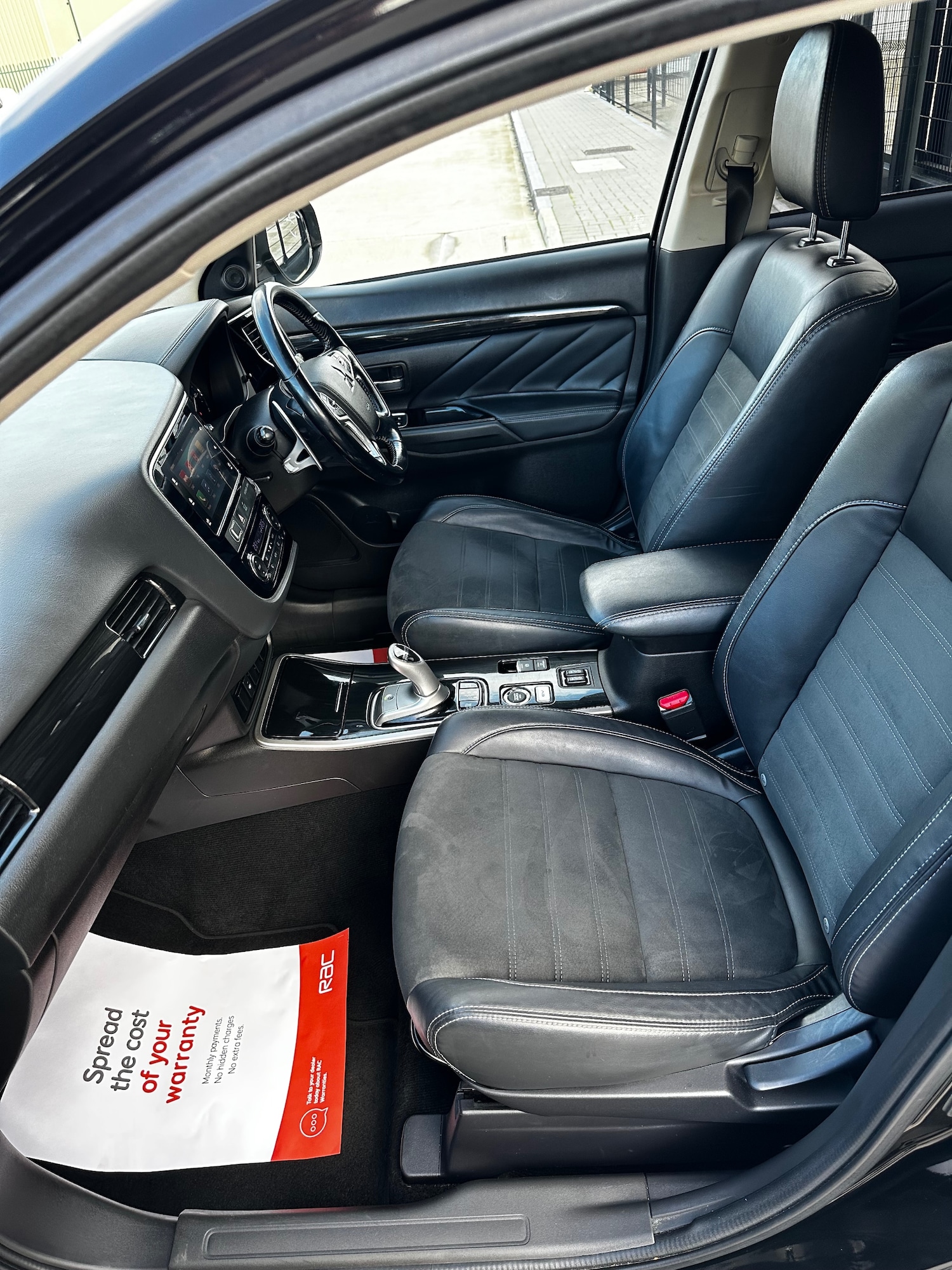 Used Mitsubishi Outlander 2018 for sale - 76445960: Photo 9