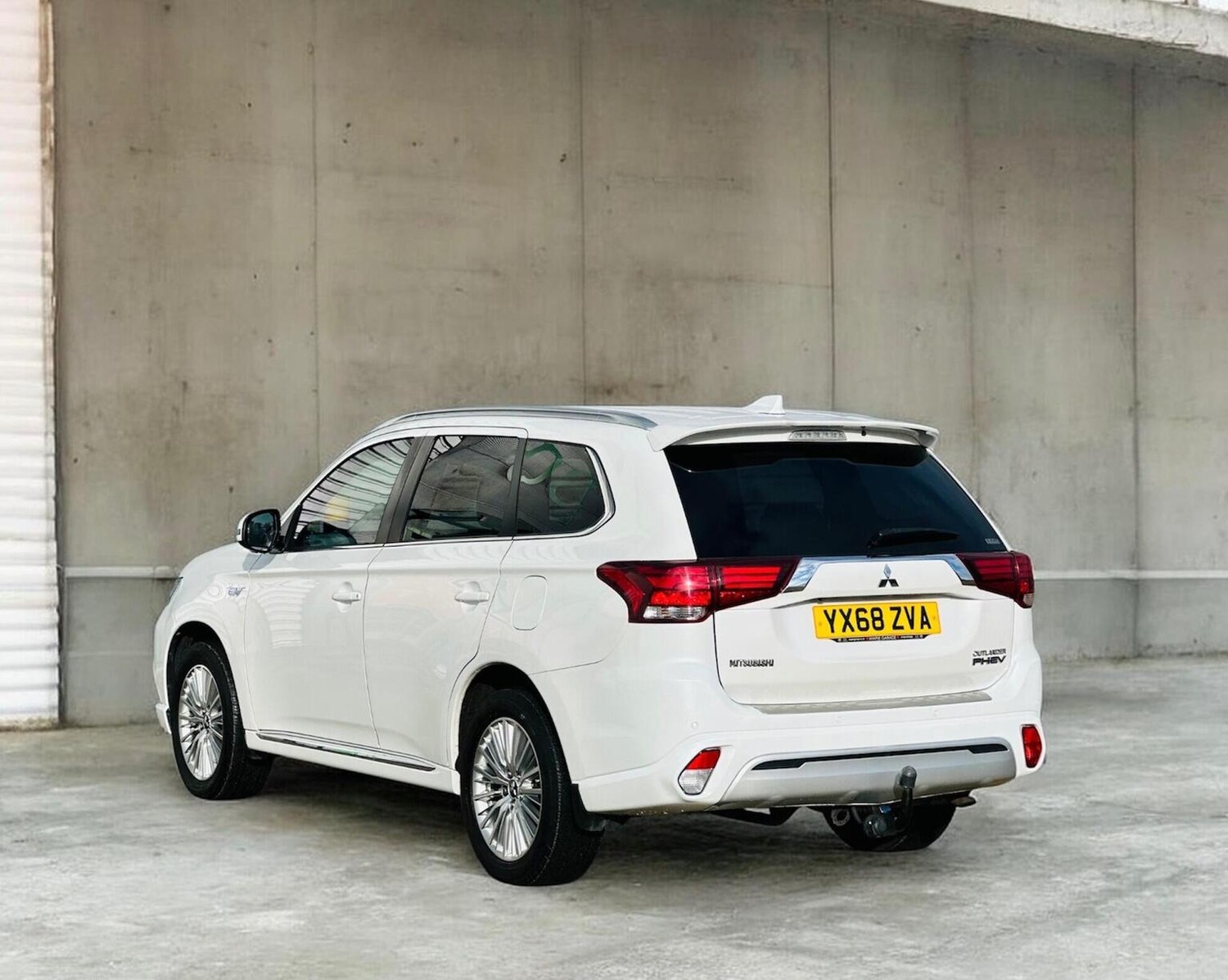 Used Mitsubishi Outlander 2018 for sale - 77688996: Photo 22