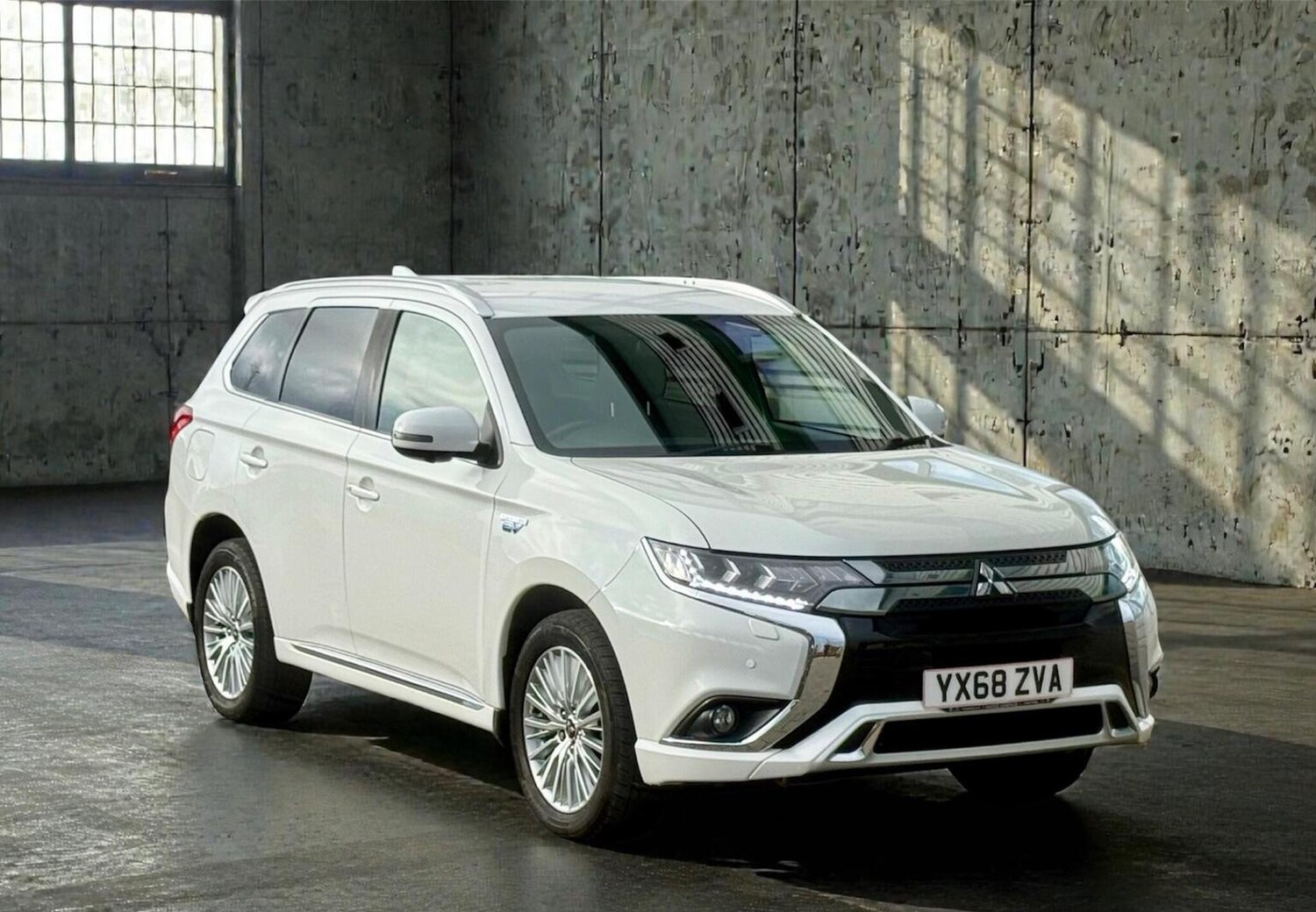 Used Mitsubishi Outlander 2018 for sale - 77688996: Photo 25