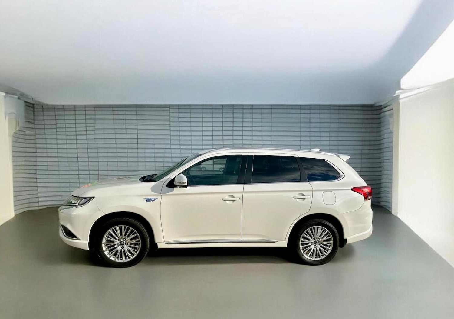 Used Mitsubishi Outlander 2018 for sale - 77688996: Photo 5
