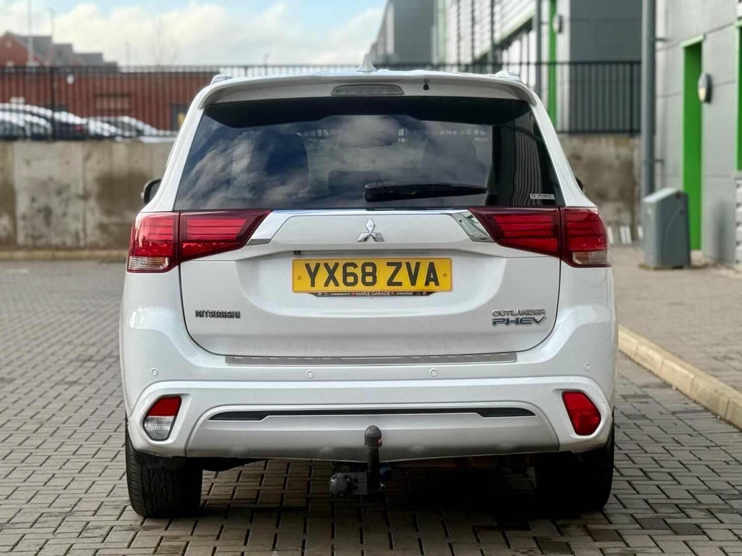 Used Mitsubishi Outlander 2018 for sale - 77688996: Photo 54