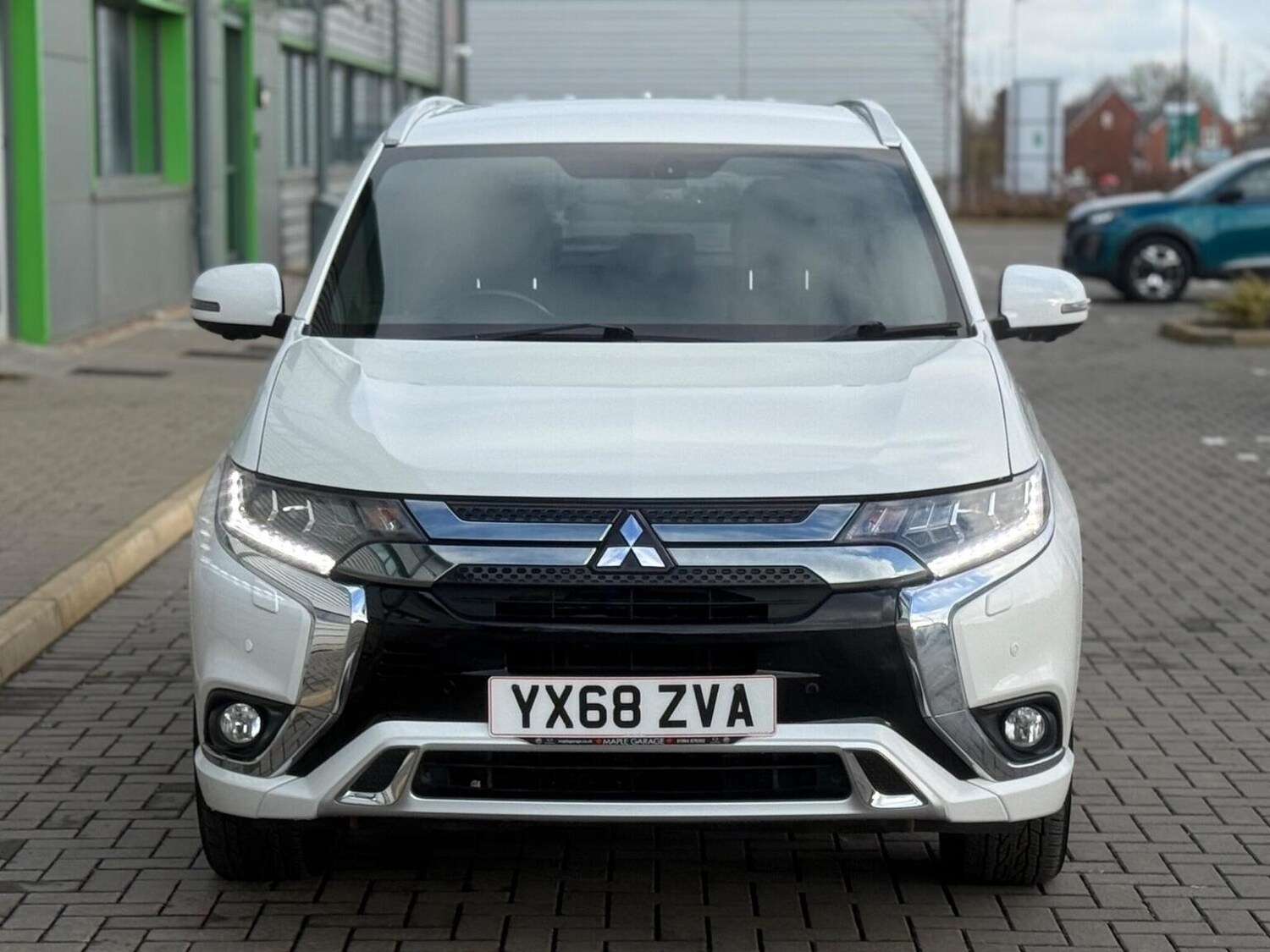 Used Mitsubishi Outlander 2018 for sale - 77688996: Photo 55