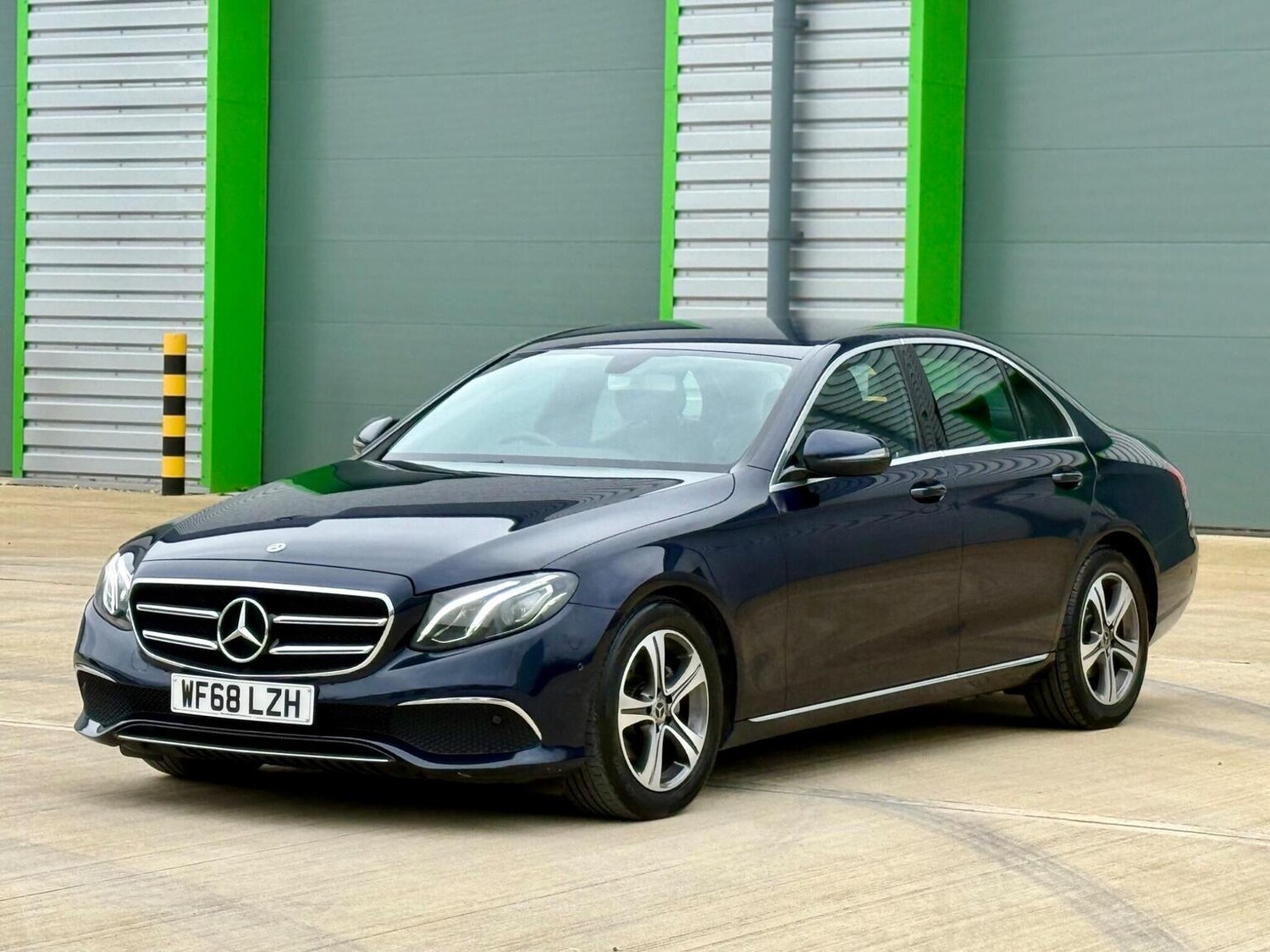 Used Mercedes-Benz E Class 2018 for sale - 78105975: Photo 47