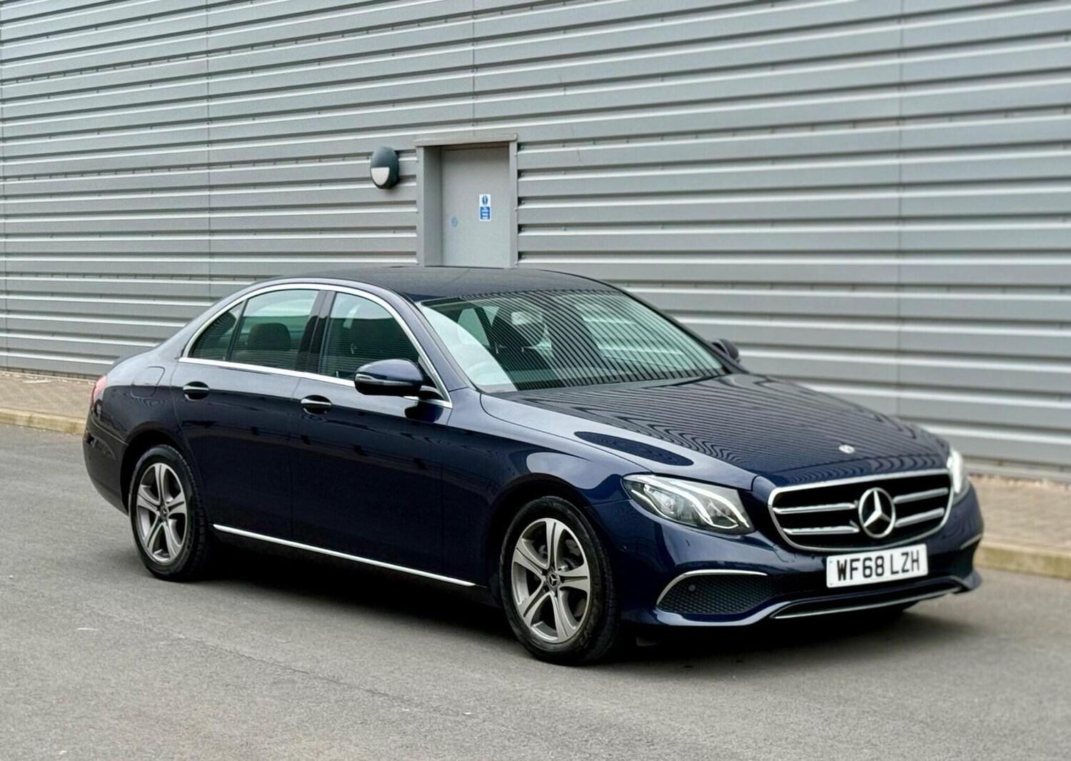 Used Mercedes-Benz E Class 2018 for sale - 78105975: Photo 60