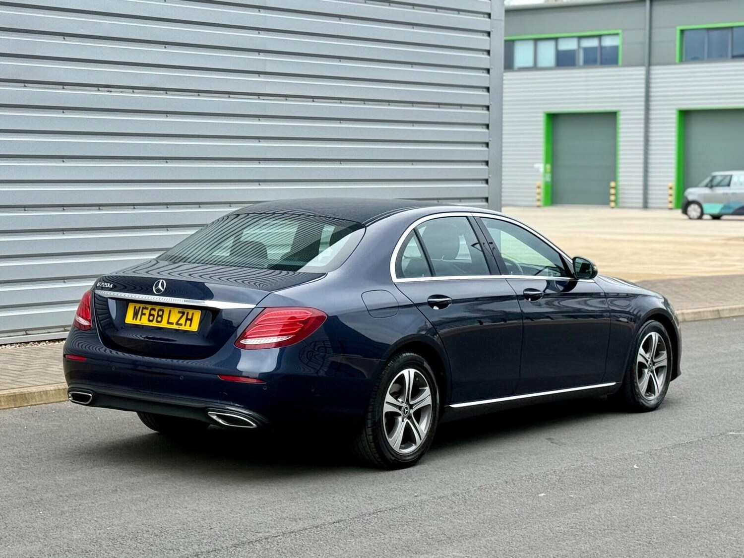 Used Mercedes-Benz E Class 2018 for sale - 78105975: Photo 63