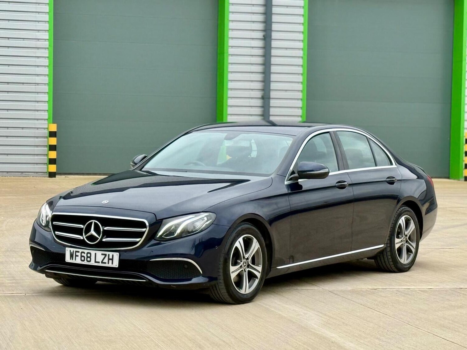 Used Mercedes-Benz E Class 2018 for sale - 78105975: Photo 71