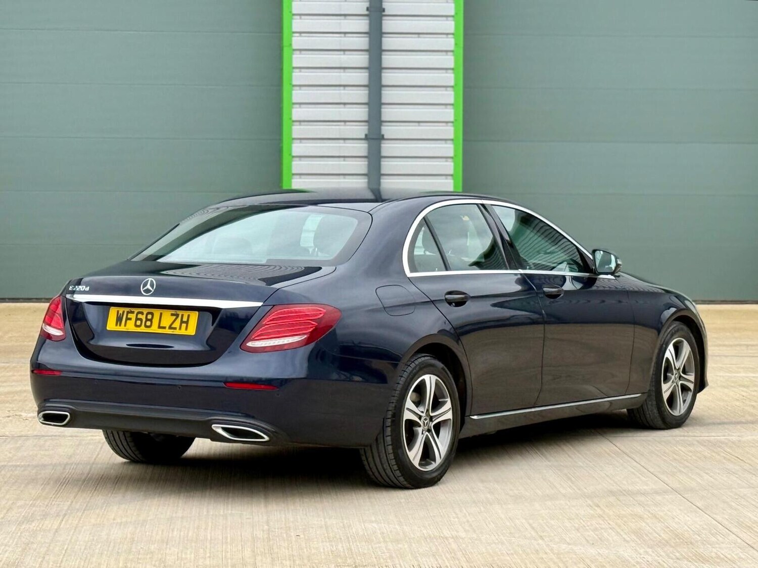 Used Mercedes-Benz E Class 2018 for sale - 78105975: Photo 76