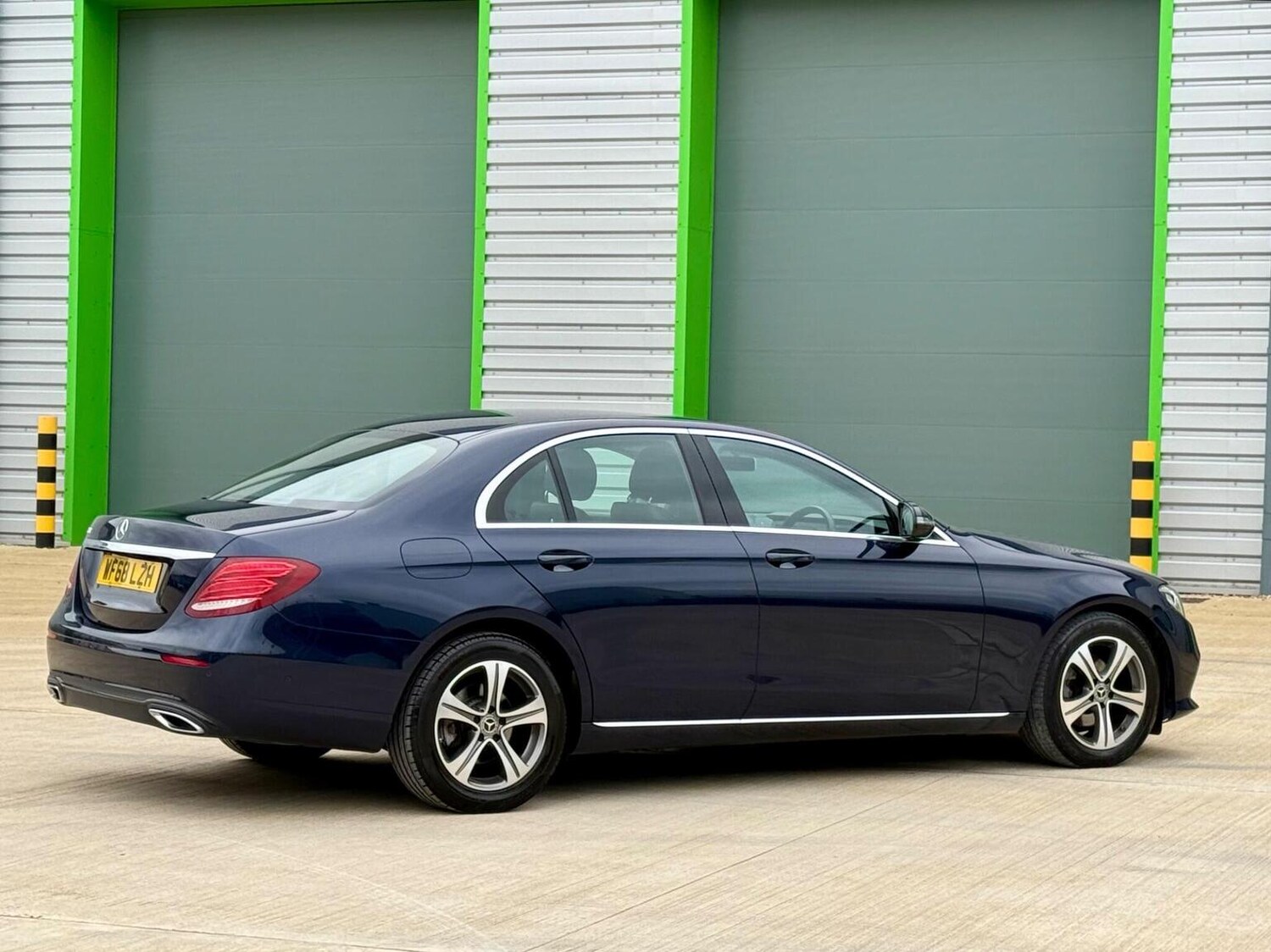 Used Mercedes-Benz E Class 2018 for sale - 78105975: Photo 78