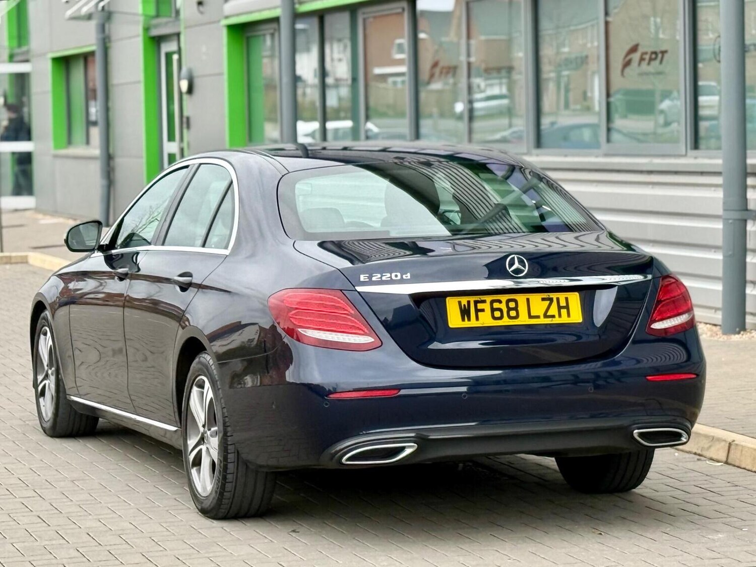 Used Mercedes-Benz E Class 2018 for sale - 78105975: Photo 89