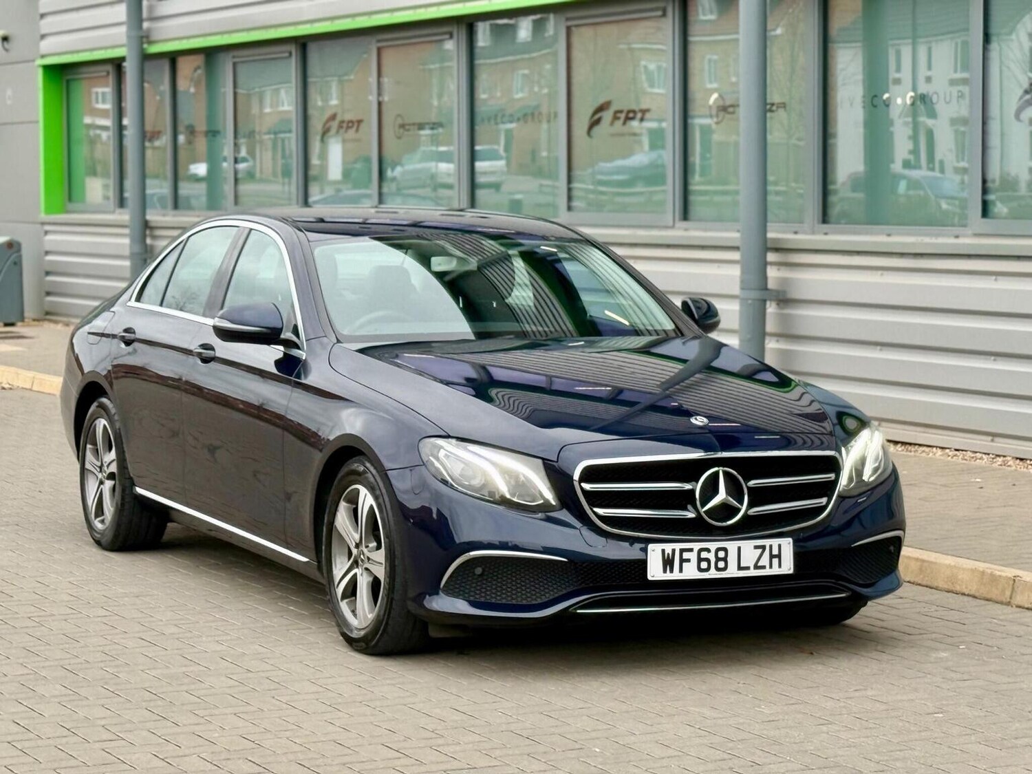 Used Mercedes-Benz E Class 2018 for sale - 78105975: Photo 96