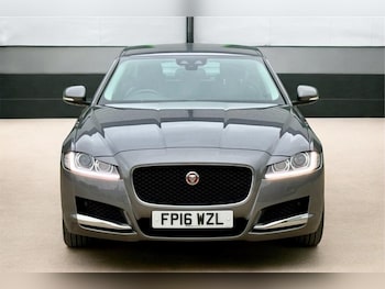 Used Jaguar XF 2016 for sale - 77813113: Photo