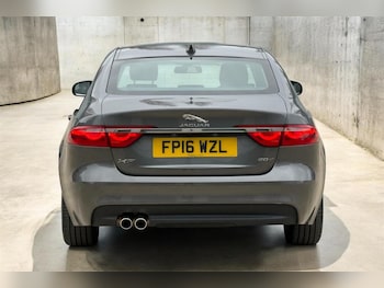 Used Jaguar XF 2016 for sale - 77813113: Photo