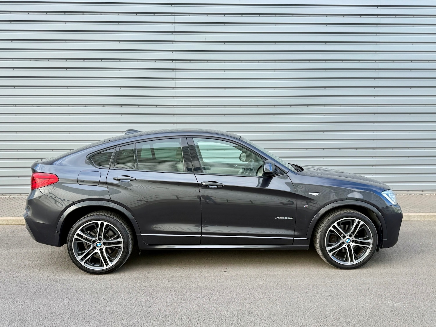 Used BMW X4 2018 for sale - 76334938: Photo 26