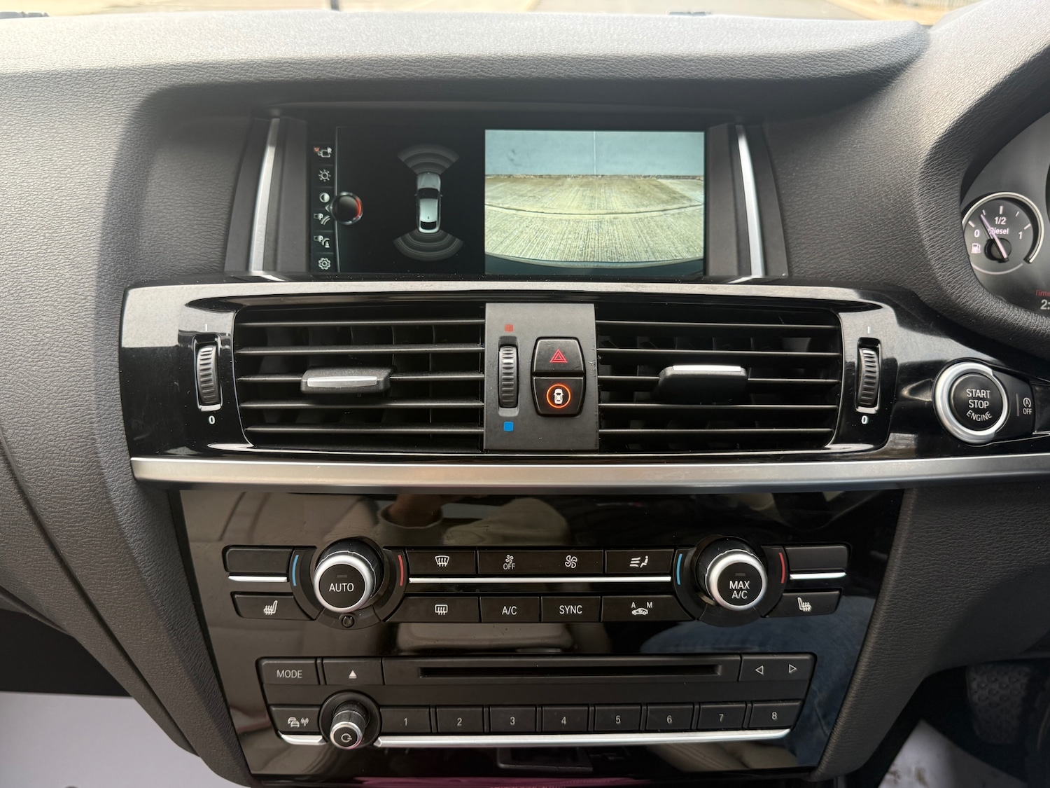 Used BMW X4 2018 for sale - 76334938: Photo 37