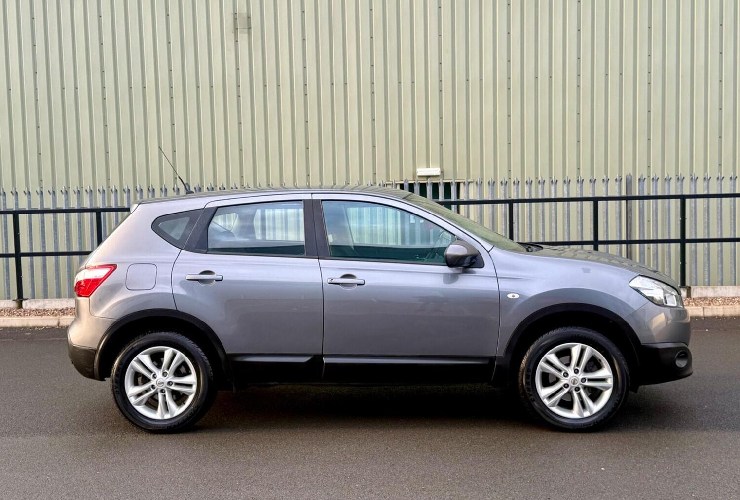 Used Nissan Qashqai 2011 for sale - 78053322: Photo 48