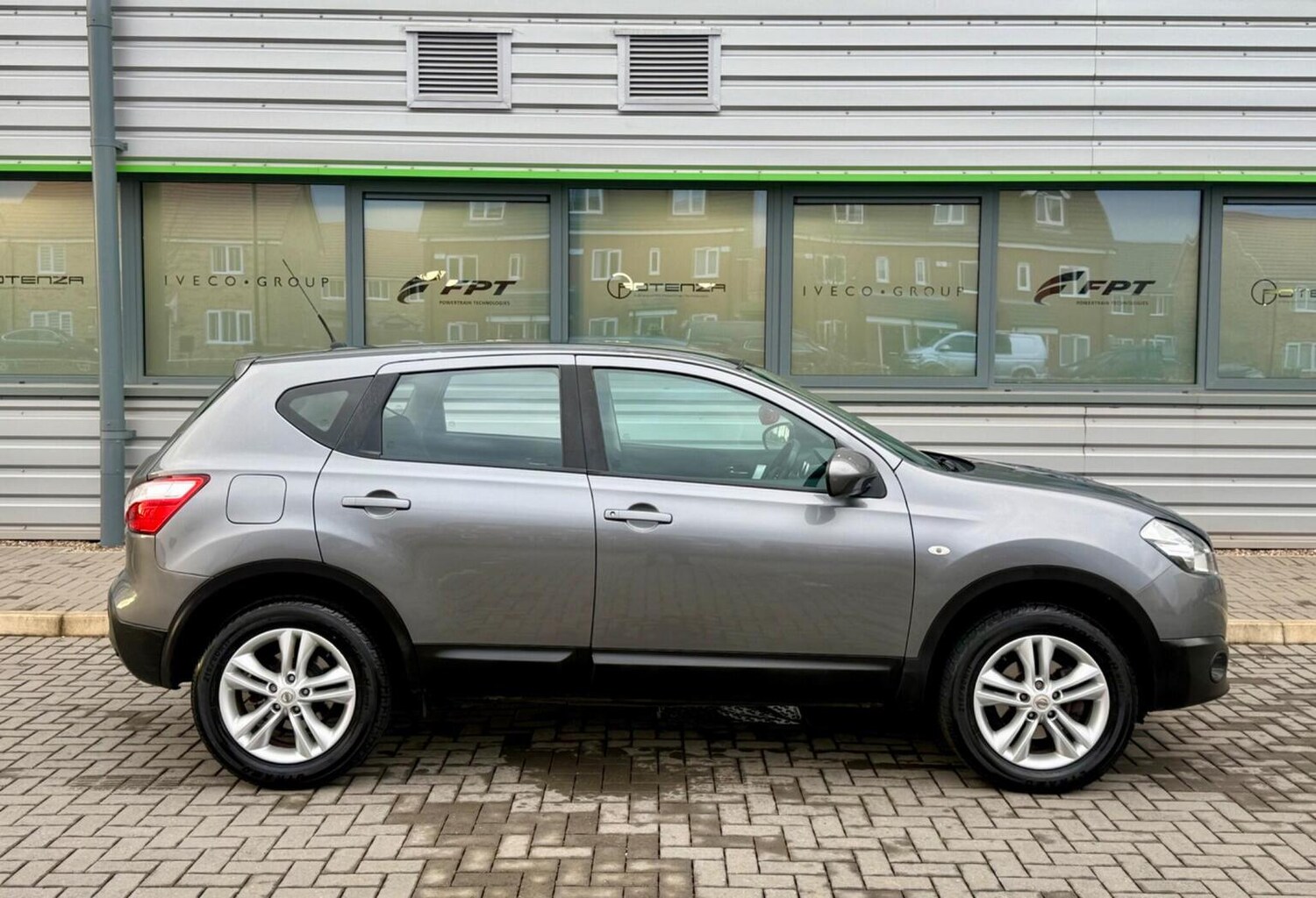 Used Nissan Qashqai 2011 for sale - 78053322: Photo 67