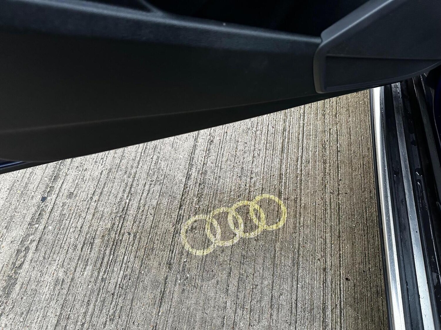 Used Audi Q5 2017 for sale - 77688995: Photo 40