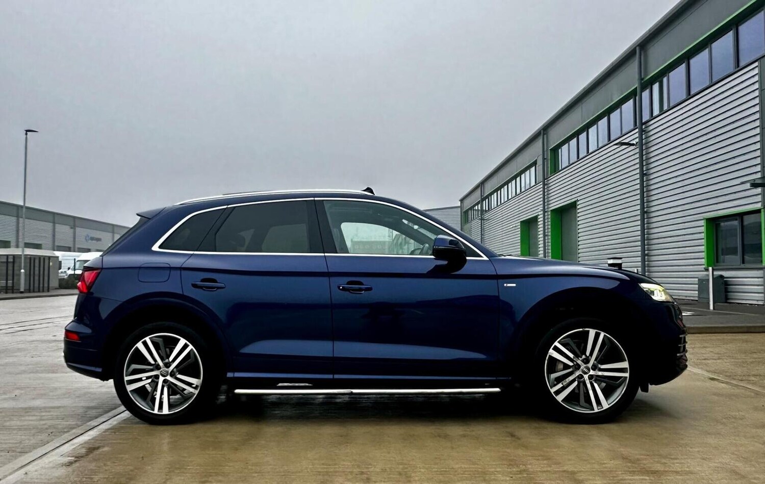 Used Audi Q5 2017 for sale - 77688995: Photo 75
