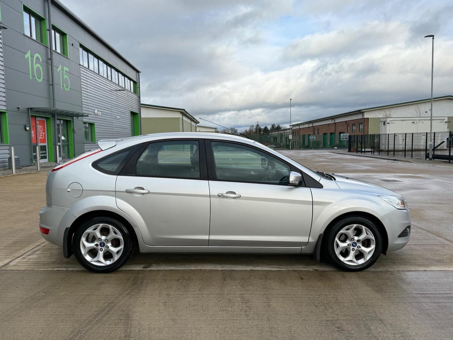 Used Ford Focus 2011 for sale - 78084482: Photo 44
