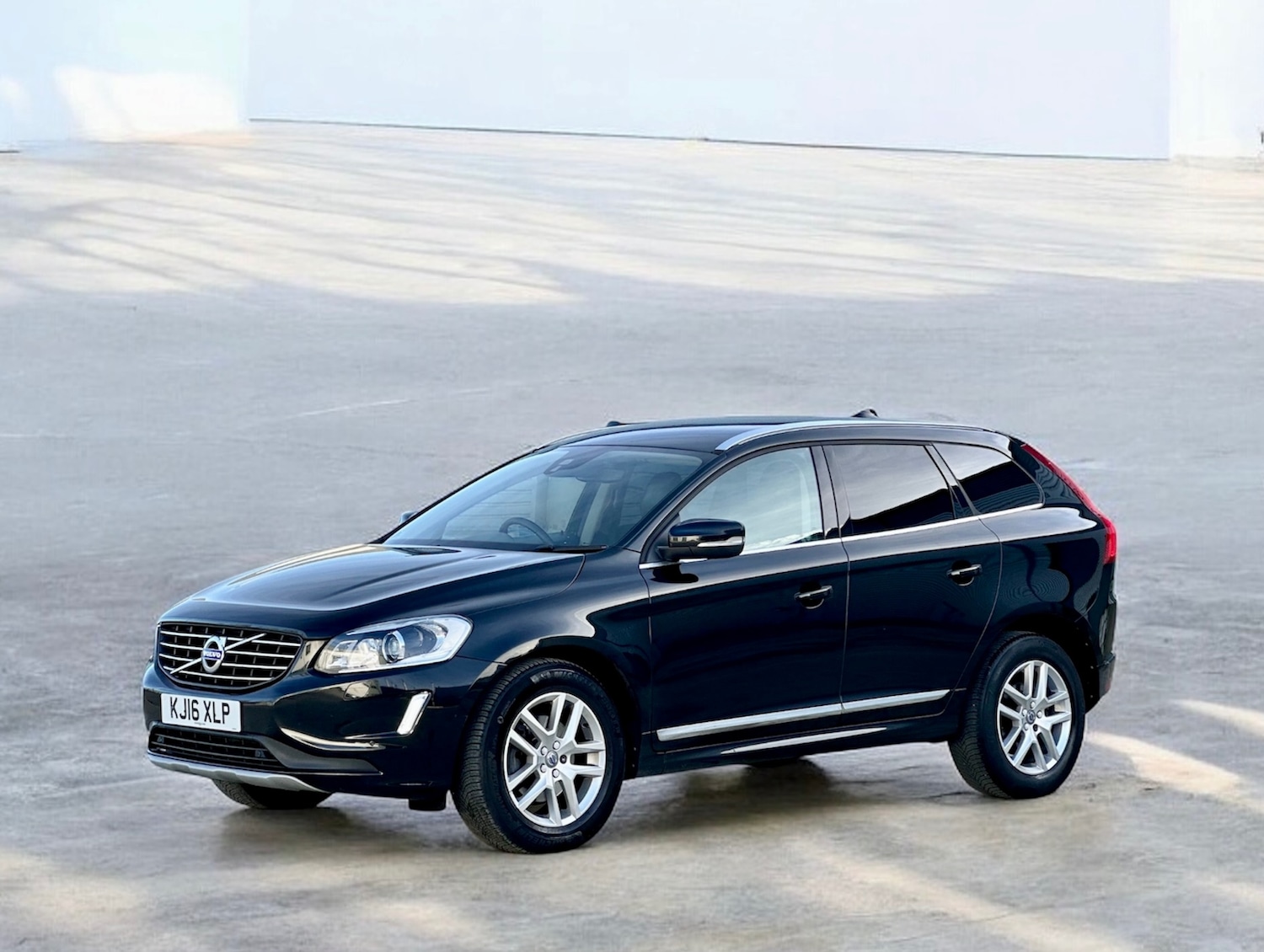 Used Volvo XC60 2016 for sale - 77271912: Photo 29