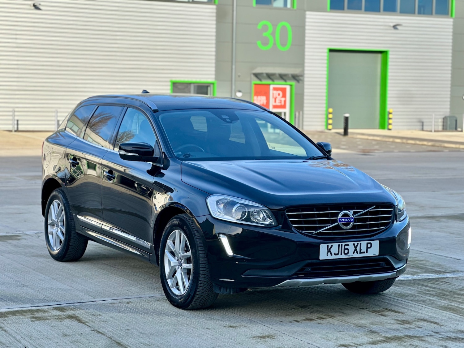 Used Volvo XC60 2016 for sale - 77271912: Photo 88