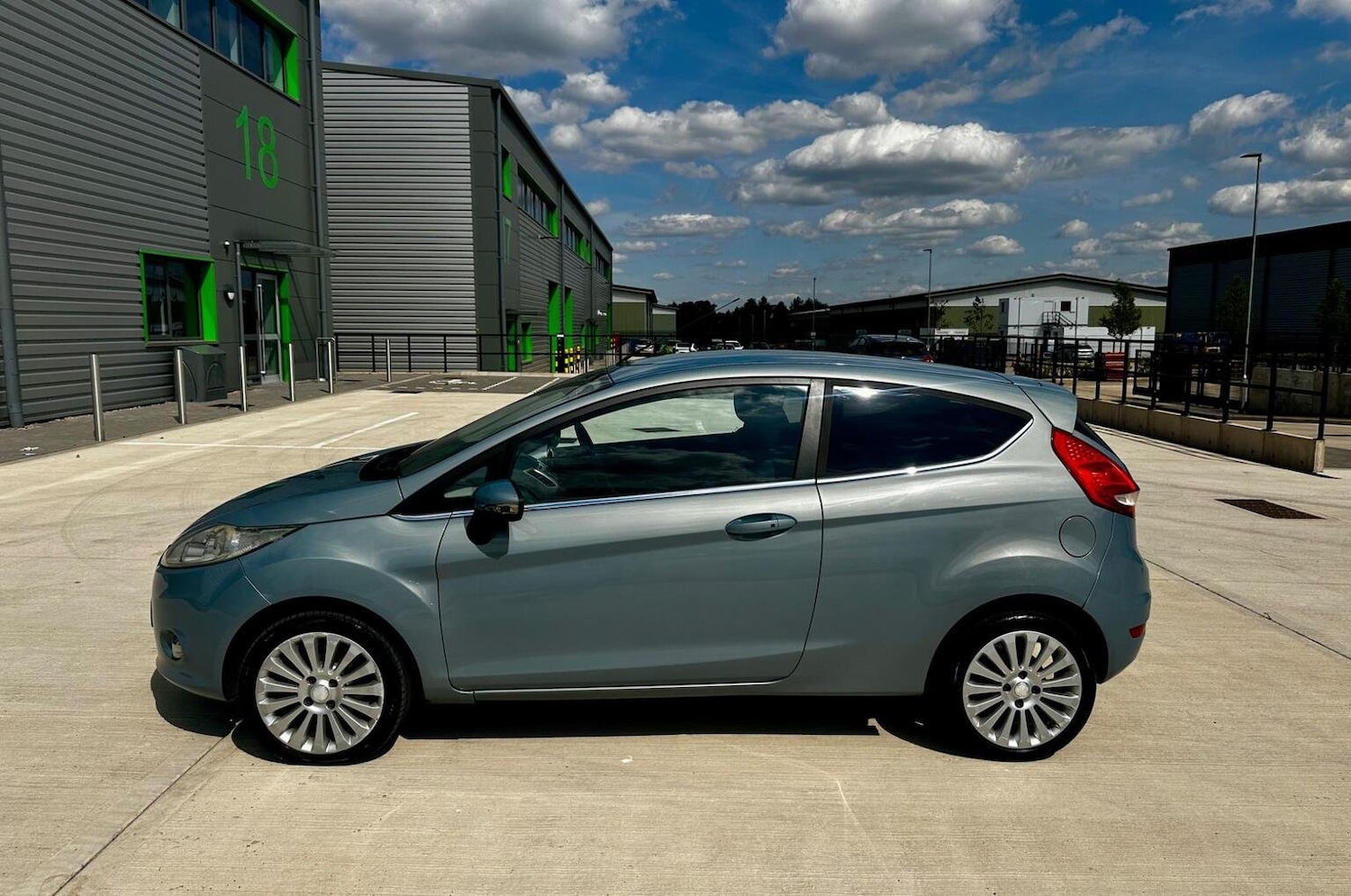 Used Ford Fiesta 2009 for sale - 77688988: Photo 29