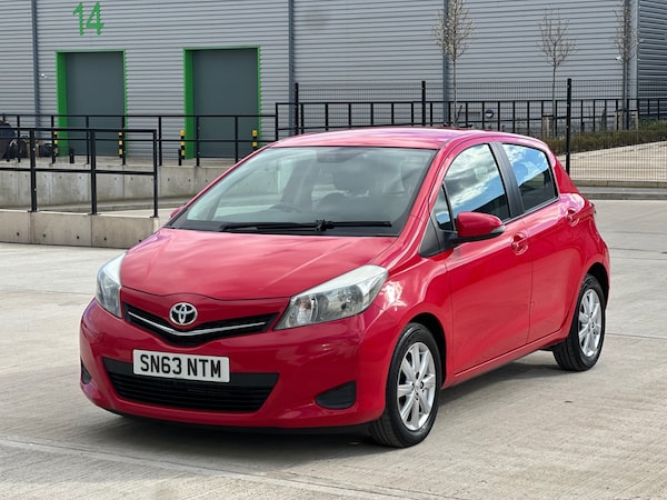 Used Toyota Yaris 2013 for sale - 74041688: Photo 21