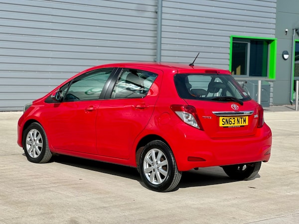 Used Toyota Yaris 2013 for sale - 74041688: Photo 24