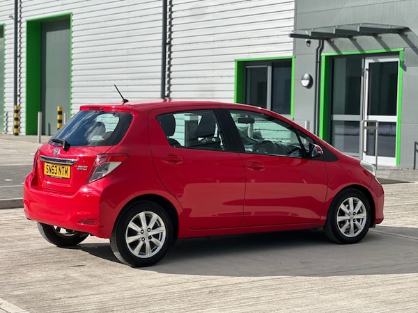 Used Toyota Yaris 2013 for sale - 74041688: Photo 27