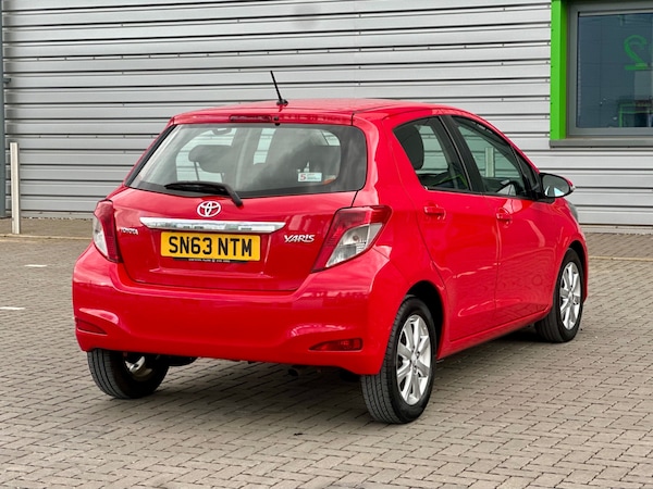 Used Toyota Yaris 2013 for sale - 74041688: Photo 35