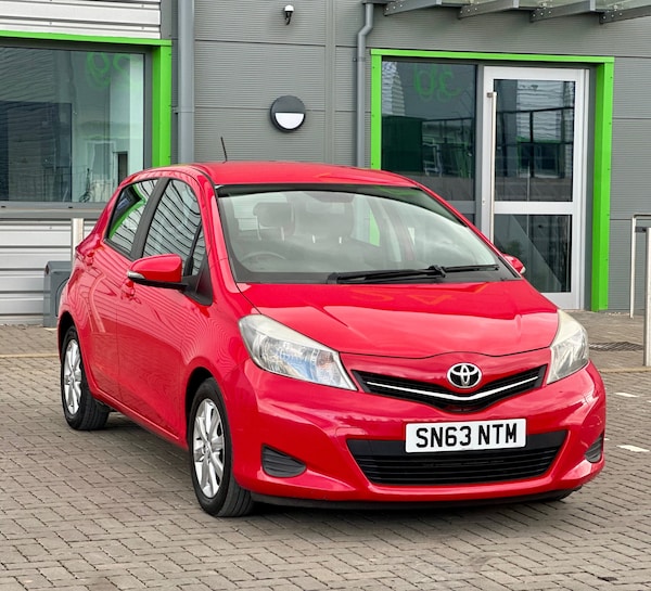 Used Toyota Yaris 2013 for sale - 74041688: Photo 38