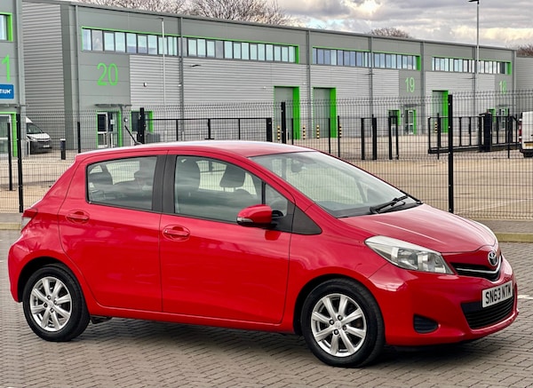 Used Toyota Yaris 2013 for sale - 74041688: Photo 39