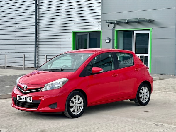 Used Toyota Yaris 2013 for sale - 74041688: Photo 3